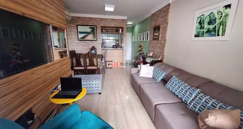 Apartamento à venda, no Edifício Mirante do Lago, Gleba Fazenda Palhano, Londrina, PR