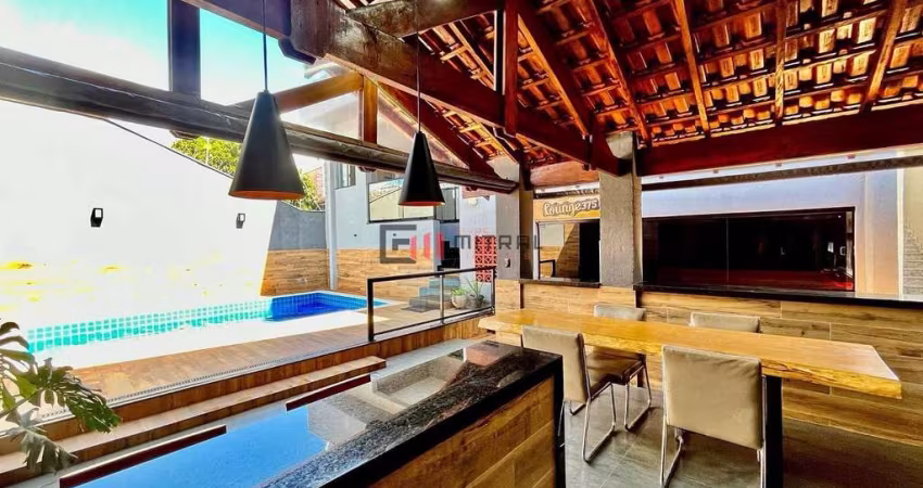 Casa à venda, com piscina  no Jardim Igapó, Londrina, PR
