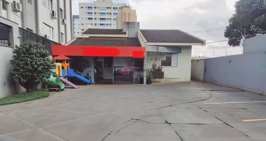 Casa comercial p/ locação- r$. 6.800,00, com 08 vagas estacionamento e 05 salas, próxima zerão, mor