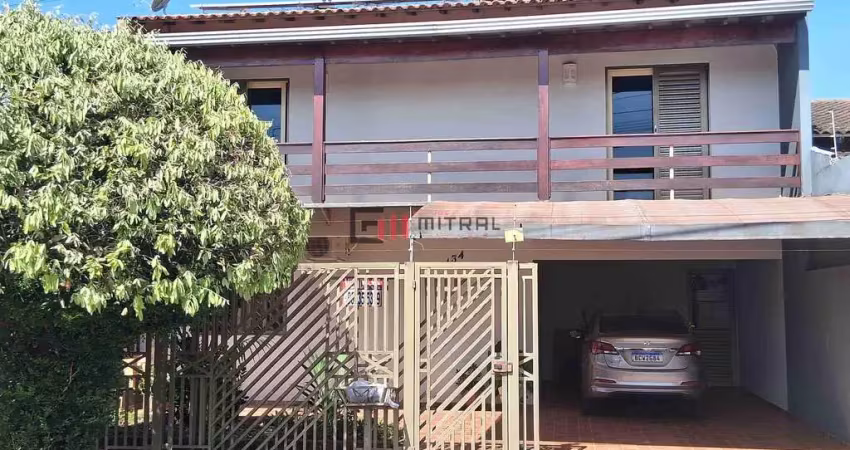 Casa  à venda , três  dormitórios com suite e piscina no fundo / jardim itapoá, londrina, pr