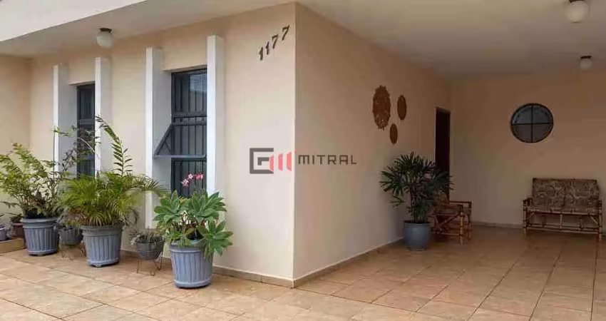 Casa com 3 quartos à venda na Vila Paraíso, Assis 