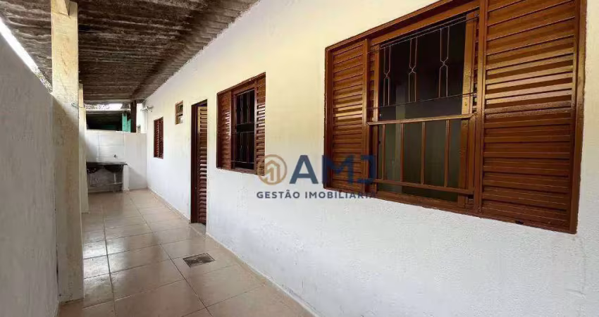Aluguel Casa 2 Quartos na Vila Nova