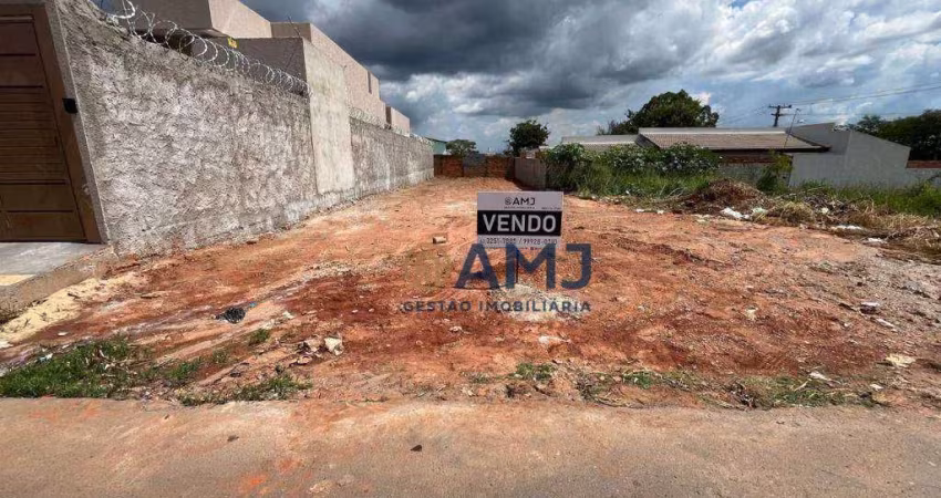Lote a Venda 355m² no Condomínio das Esmeraldas!