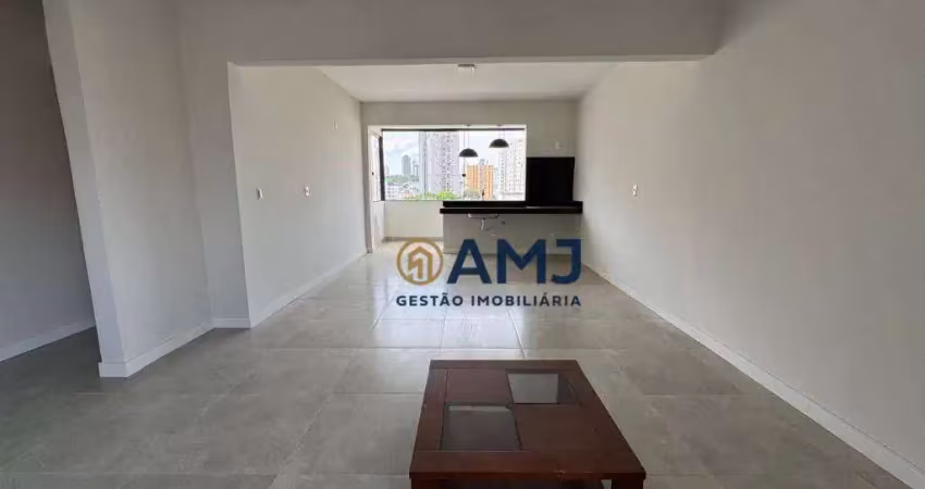 Apartamento com 3 quartos para alugar na Avenida Araguaia, Setor Central, Goiânia