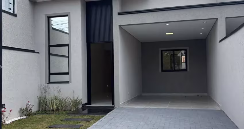 Linda casa localizada em são josé dos pinhais - bairro cidade jardim