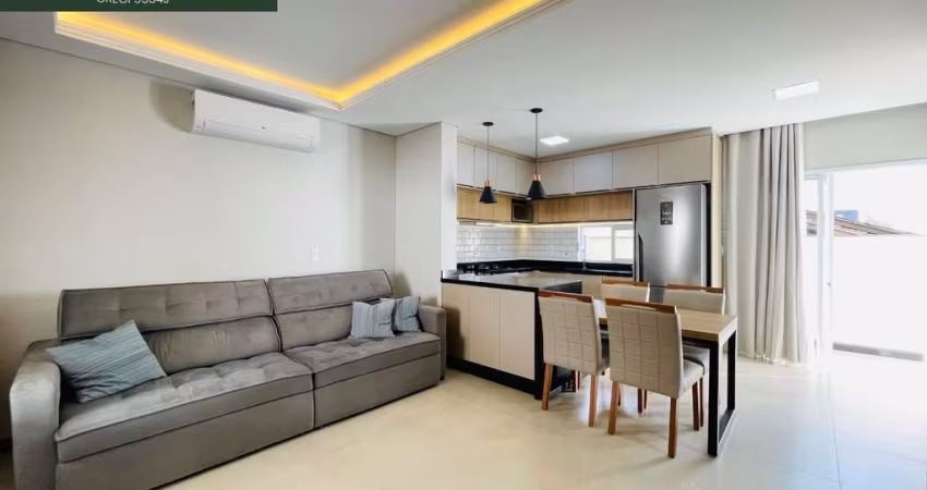 Casa geminada em condomínio fechado para locação 1 suíte com closet mais 2 quartos Bairro Glória Joinville SC