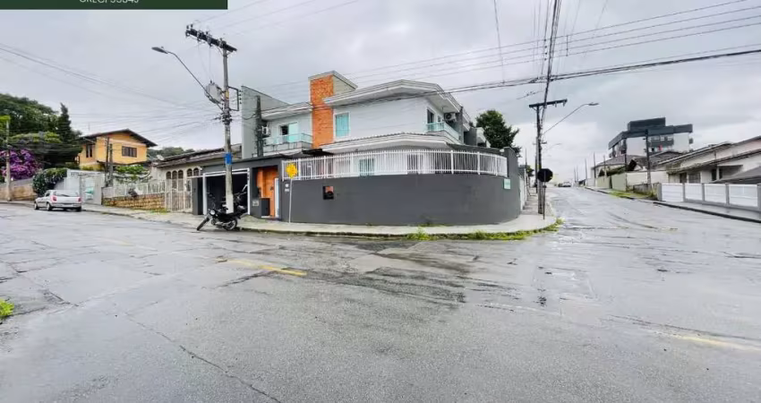 Casa a venda com 2 suítes mais 1 quarto bairro glória joinville/ sc
