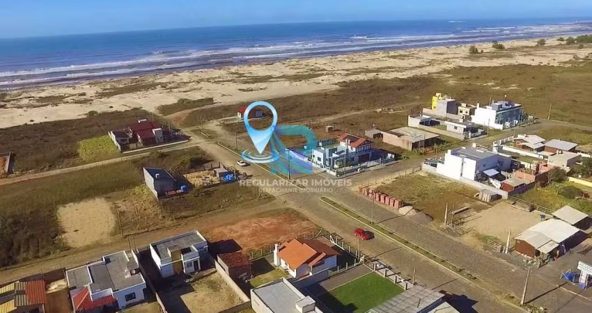Terreno próximo da beira mar