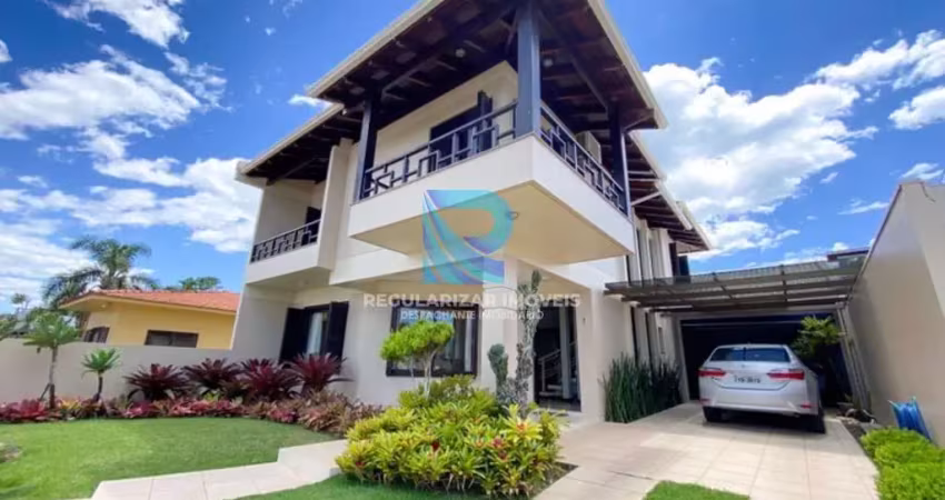 Casa à venda no bairro Centro - Torres/RS