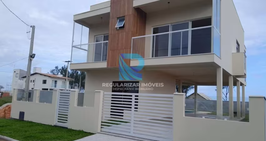 Casa à venda no bairro Porto Do Sol/Balneário Tapera - Passo de Torres/SC