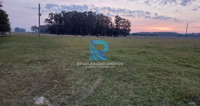 Chácara de 12.5 hectares