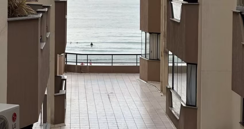 Oportunidade de ter seu apartamento pé na areia!