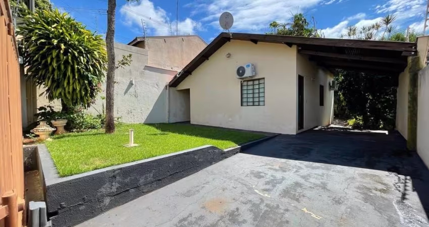 Casa com 3 quartos à venda na Aynires, 25, Residencial Tupy, Ibiporã