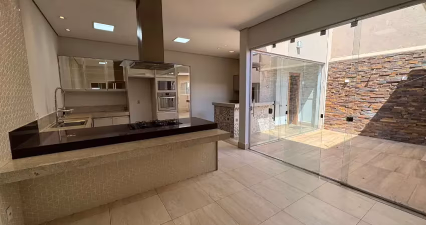 Casa para locação em condomínio fechado jd imperial
