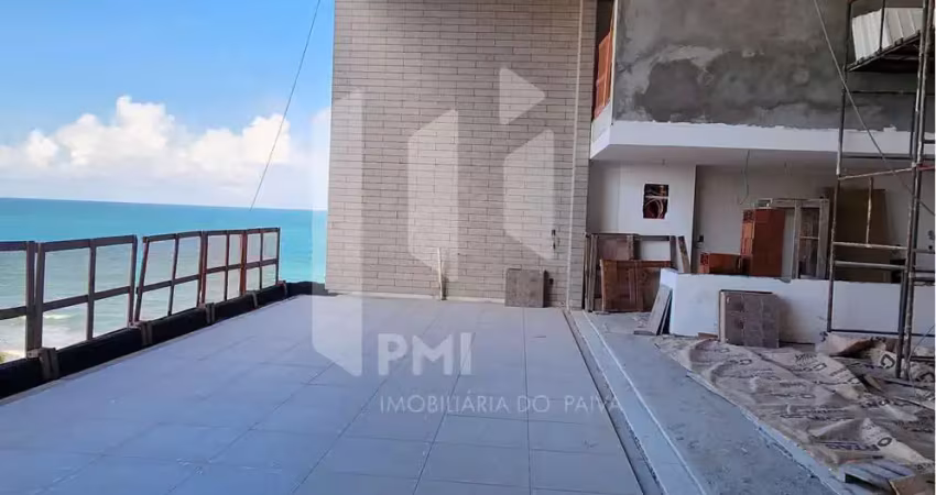 ESSENZA - Casa Cobertura  Duplex – Exclusiva com 279,74 m² à Beira-Mar