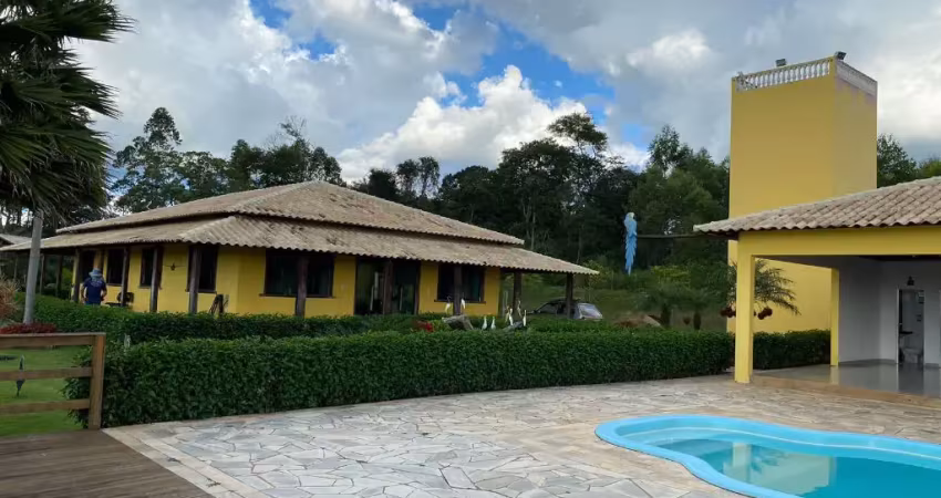 Fazenda à venda na Praça José da Costa Carvalho, Zona Rural, Itaverava