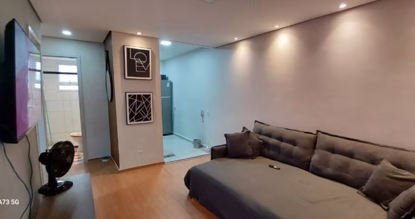 ALUGO LINDO APTO REFORMADO
