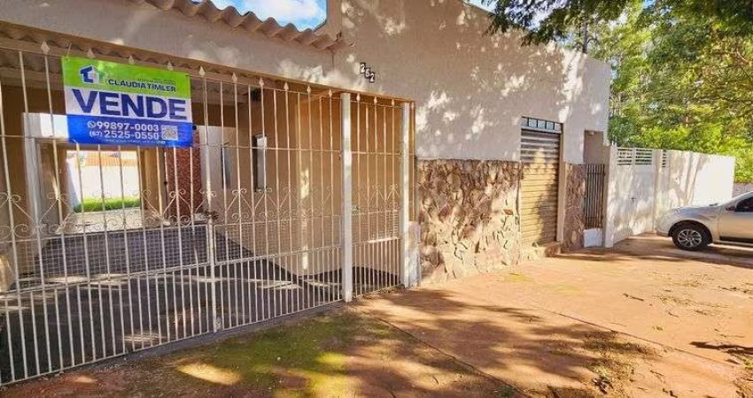 Casa com salão comercial