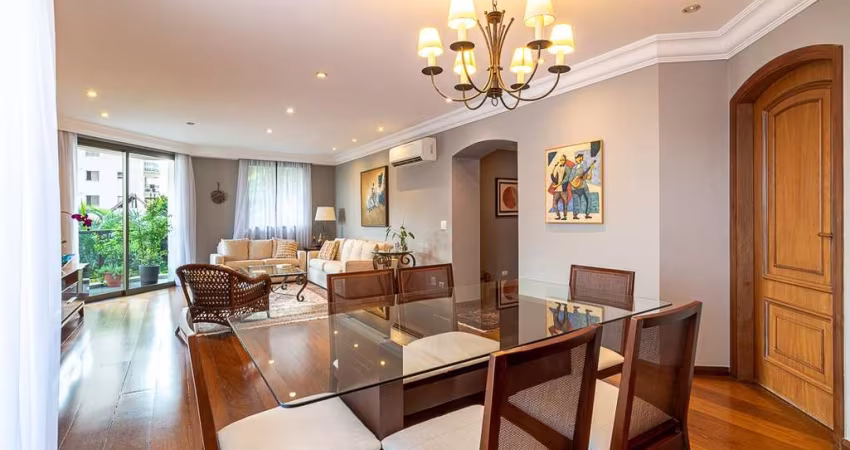 Apartamento tipo para venda com 3 quartos, sendo 1 suíte, 160m²