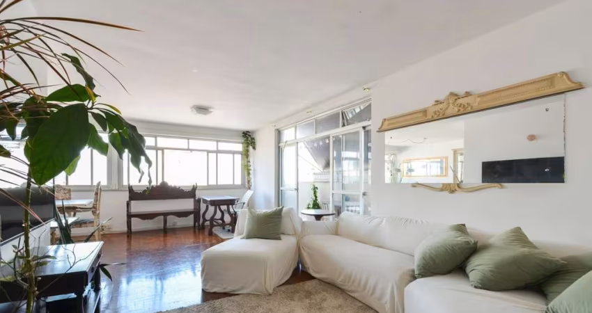 Apartamento tipo para venda com 3 quartos, sendo 1 suíte, 166m²