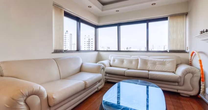 Apartamento tipo para venda com 4 quartos, sendo 4 suítes, 250m²