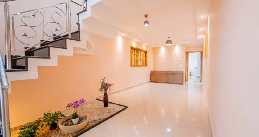 Casa tipo para venda com 4 quartos, sendo 1 suíte, 195m²