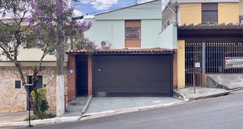 Casa tipo para venda com 3 quartos, sendo 1 suíte, 157m²
