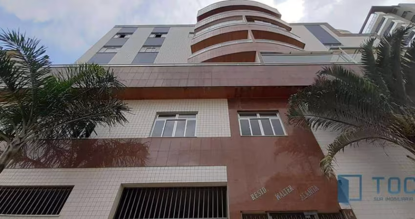 Apartamento Garden com 3 quartos, suíte, 3 vagas, à venda, 195 m² por R$ 695.000 - São Mateus - Juiz de Fora/MG
