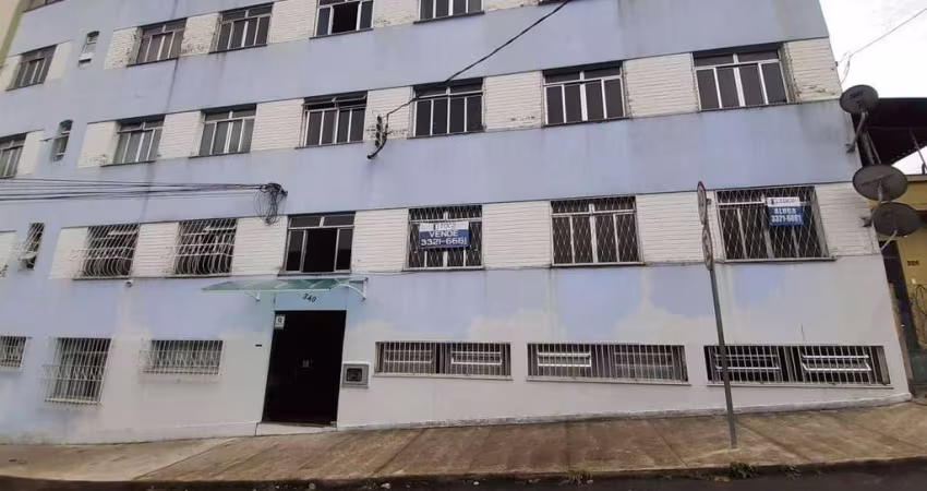Apartamento com 2 quartos, vaga, 2 wc, para alugar, 80 m² por R$ 1.350/mês - Santa Catarina - Juiz de Fora/MG