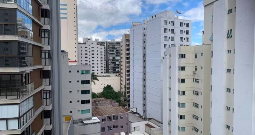 Studio com 1 quarto para alugar, 39 m² por R$ 1.482/mês - Centro - Juiz de Fora/MG