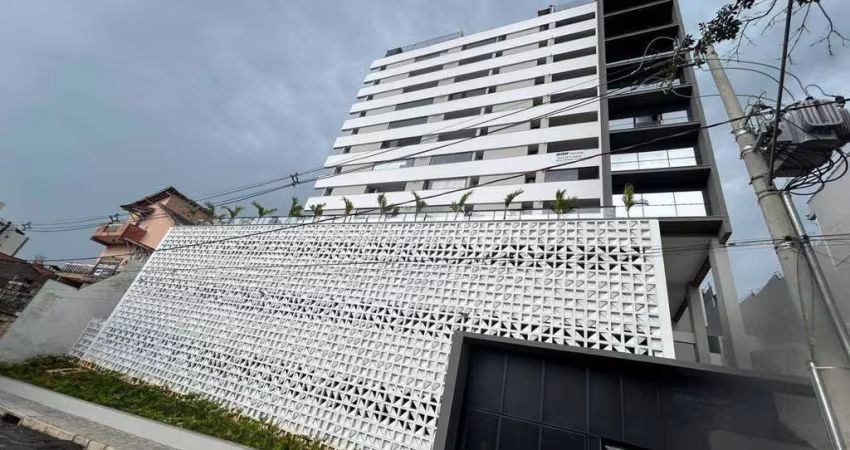 Apartamento com 3 quartos, sendo 1 suíte à venda por R$ 596.617 - Granbery - Juiz de Fora/MG