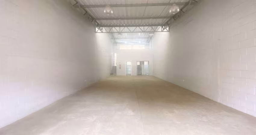 Galpão para alugar, 135 m² por R$ 3.694,00/mês - Centro - Juiz de Fora/MG