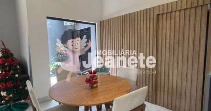 Casa para Venda 2 quartos, 1 suíte no bairro Jardim Altos do Klavin, localizado na cidade de Nova Odessa/SP.