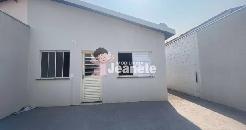 Linda casa à venda no Jardim Residencial Fibra.