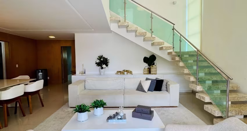 Casa duplex no Bosque das Palmeiras - 5 suítes