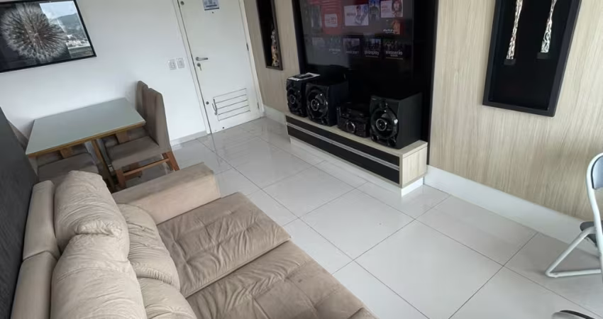 Apartamento andar alto mobiliado no Blue Ocean com vista mar