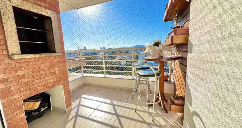 Apartamento - 11° andar - sol da manhã - 02 dormitórios com suíte - abraão - região de coqueiros - florianópolis