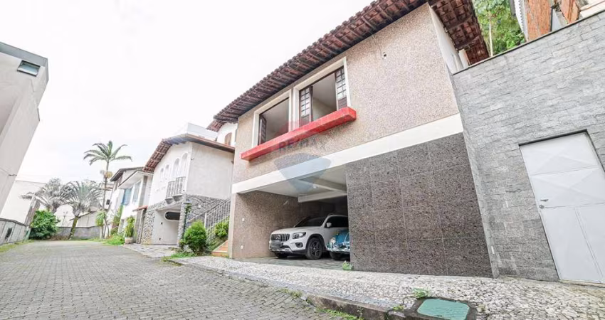 Casa à venda c/ 3 quartos - rua Marechal Deodoro