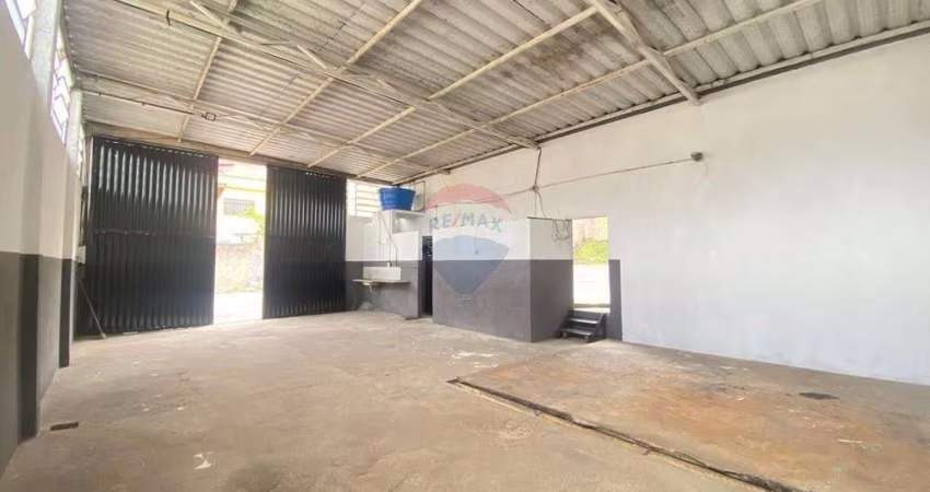 Galpão com Pátio Amplo para Locação – Av. Sete de Setembro – Juiz de Fora