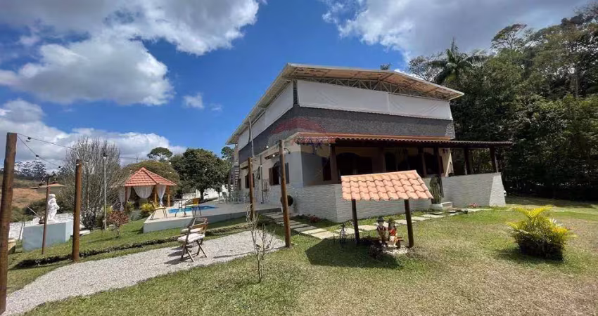 Casa espetacular no bairro granjas triunfo – piscina, área gourmet, área de 5.150m², casa com 350m² e muito mais!!