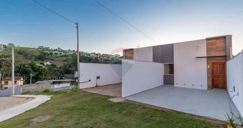 Casa com 3 quartos à venda no São Pedro, Juiz de Fora 