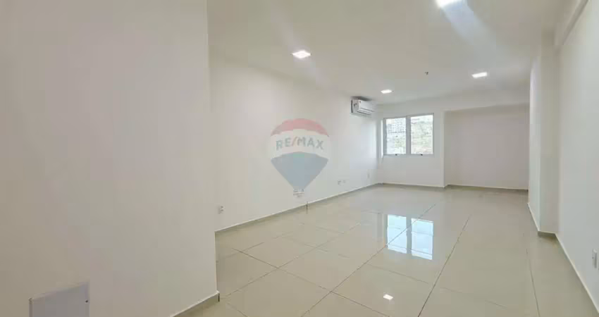 Sala comercial para alugar na Rua Ataliba de Barros, 182, São Mateus, Juiz de Fora