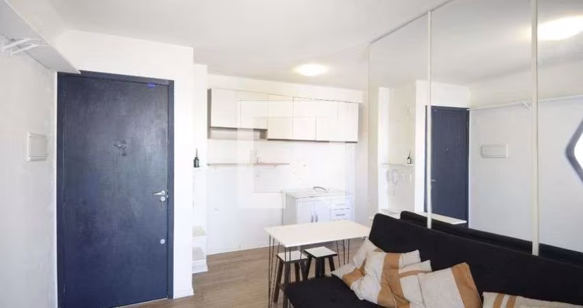 Apartamento à Venda - Liberdade, 1 Quarto,  28 m2