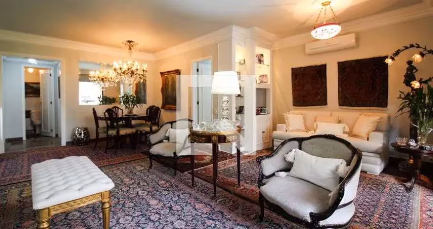 Apartamento à Venda - Vila Nova Conceição, 2 Quartos,  120 m2