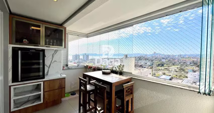 Apartamento em Barreiros, São José/SC