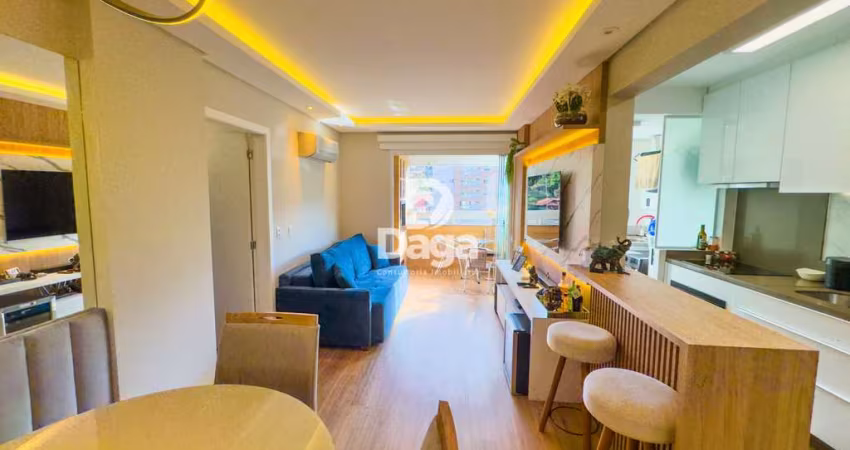 Apartamento a venda no Itacorubi andar alto super ensolarado.