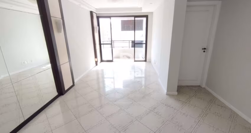 Apartamento na Agronômica, 3 dormitórios, sendo 1 suite - Florianópolis/SC