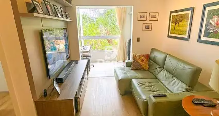 Apartamento a venda com 2 suítes  e lavabo no itacorubi
