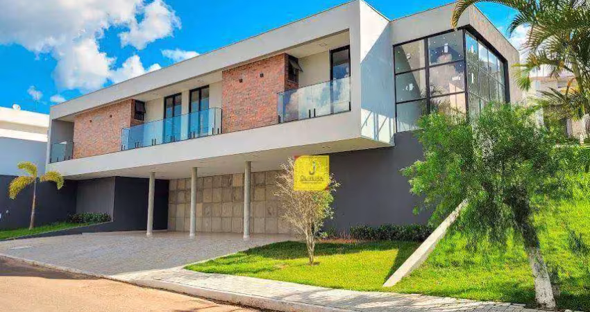 Maravilhosa casa com 4 suítes, 4 vagas e área de lazer no spina ville