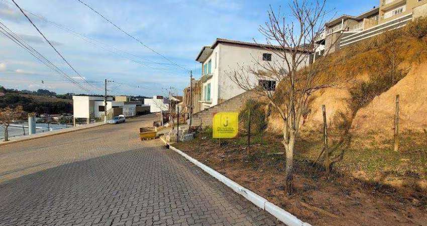 Terreno com 403m² no Condomínio Via do Sol, na Cidade Alta